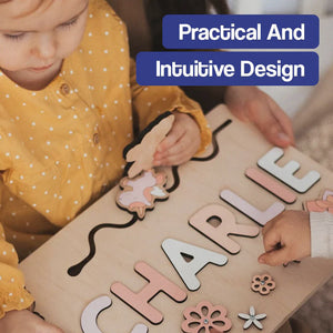 Tablica Montessori z drewna z personalizowanym imieniem